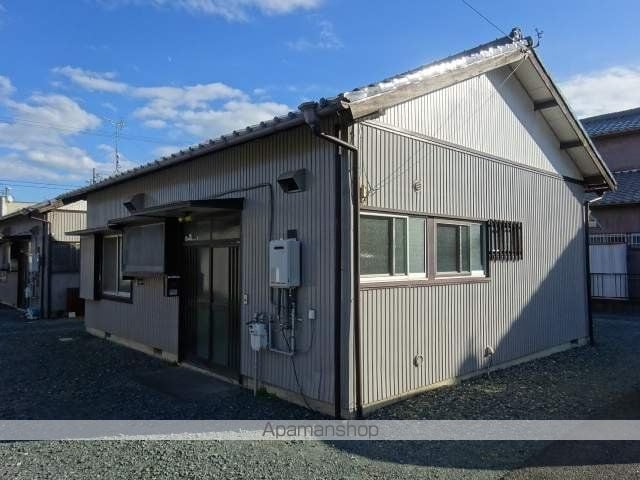 東海道新幹線 浜松駅 バス乗車時間：10分 最寄りバス停で下車 徒歩5分 1階建 築44年の外観写真