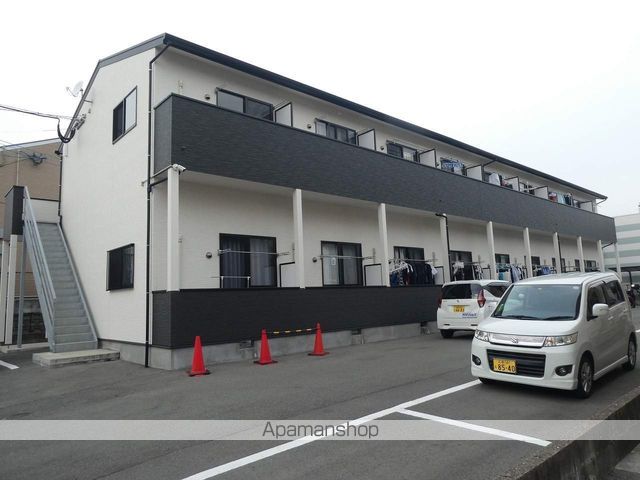 シエロ赤間の玄関写真