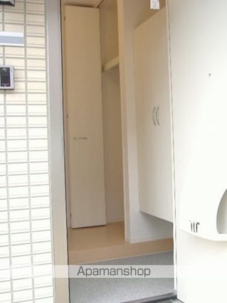 サニーコート水呑　Ａ棟[3LDK/80.59m2]の玄関