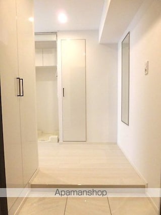 パークアクシス市谷加賀町[1DK/32.68m2]の玄関