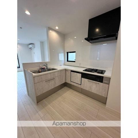 detached 埼玉県草加市谷塚町1088-4

地図を見る