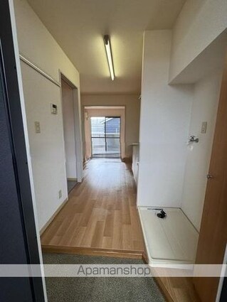 メゾンドールＭＣ[1K/27.18m2]の玄関