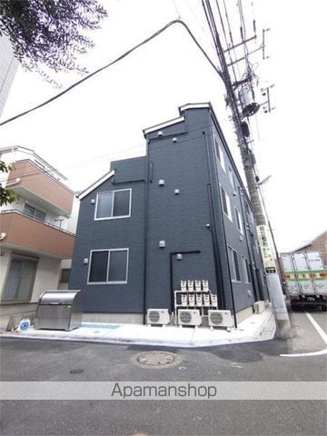 LEAROOMお花茶屋の玄関写真