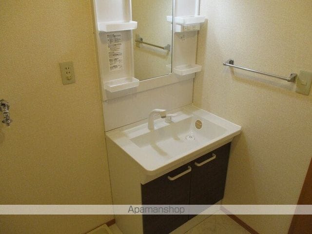 ハイネスサカシタ Bの内装写真