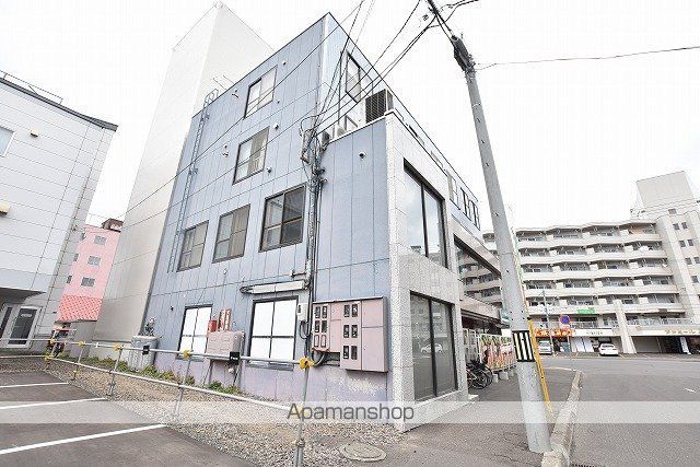 インターナショナルビルの外観写真