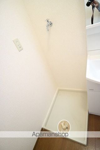 朝山タウンハウスA棟の内装写真