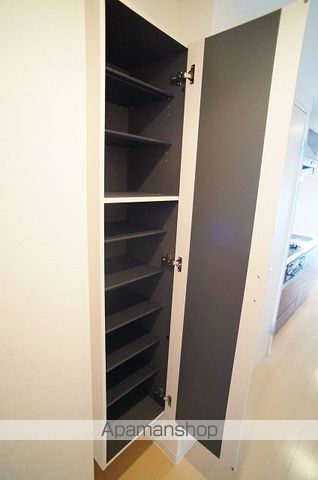 エクセラント横浜の内装写真