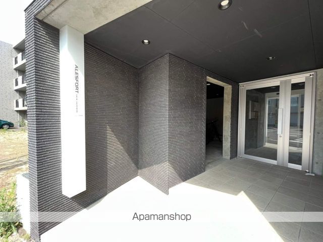 アレスフォート新札幌の玄関写真