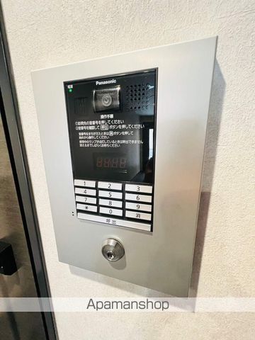 【台東区北上野のマンションの写真】