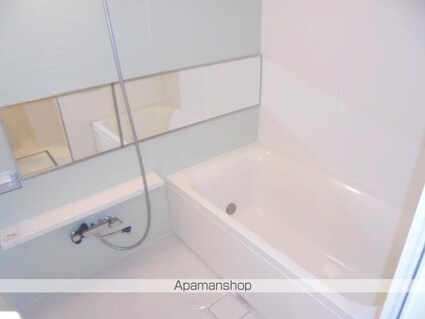 グレース・シャトー・エマⅢ[2LDK/56.89m2]のバス
