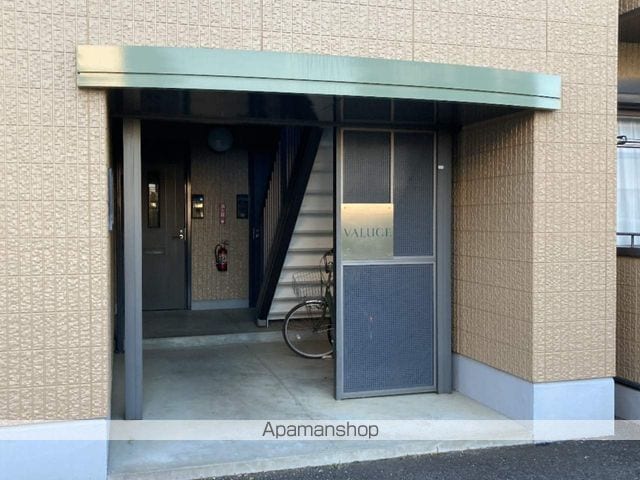 ハイネスIの玄関写真