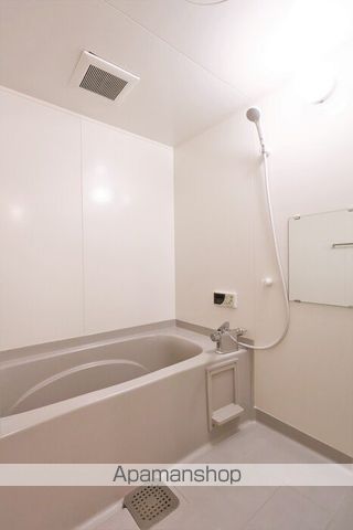 リビングタウン山本 B棟の内装写真