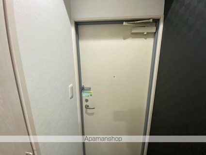 プレシャスタイム中央町ツインタワー北[1K/28.5m2]の玄関