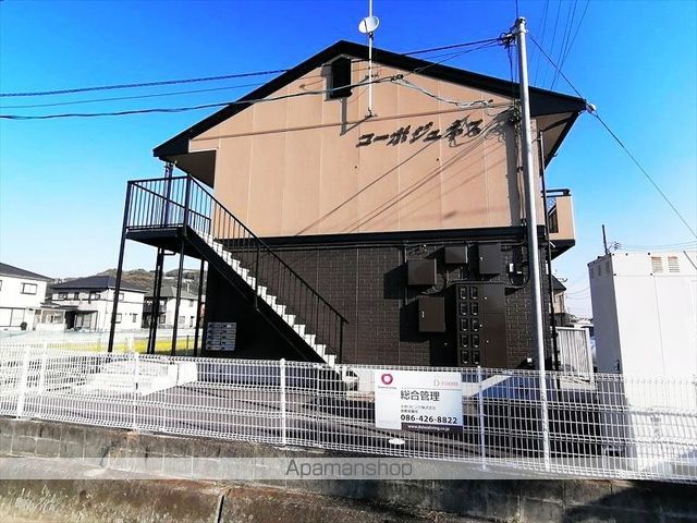 コーポジュネス A棟の外観写真
