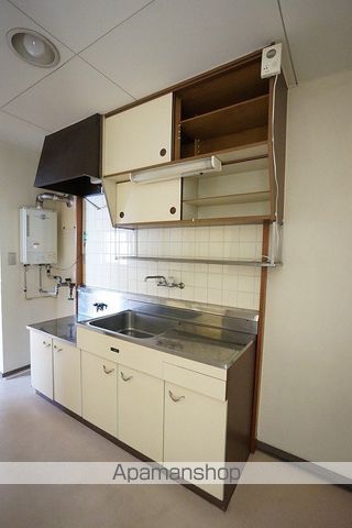第一小山ハイツの内装写真
