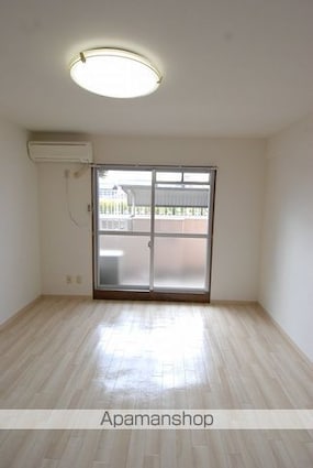 サンライフ有楽[1K/30m2]のリビング・居間