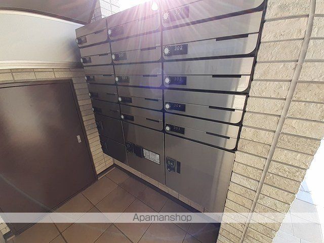 サイド ライス フィールドIIの内装写真