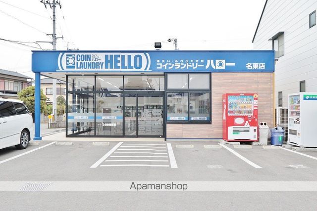 レクサスIAの周辺写真