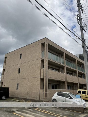 ア-バンリミックスの外観写真