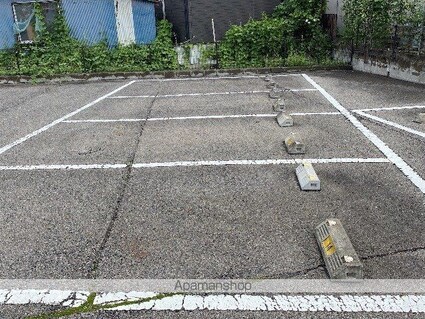 レオパレスカタソネ[1K/23.61m2]の駐車場