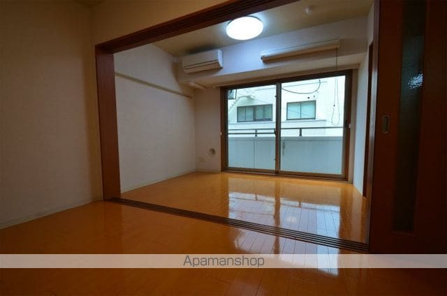 カスタリア一番町 EASTの内装写真