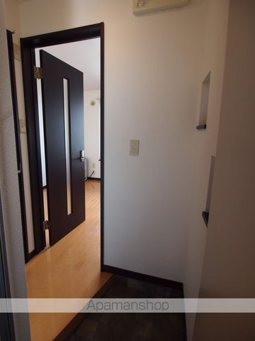 シンセリティ栄通の内装写真