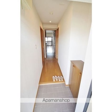 ｈａｕ’ｏｌｉ[2LDK/60.5m2]のロビー1