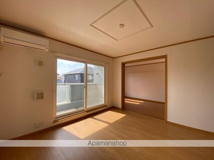 レス　ポール　Ｂ[2LDK/58.8m2]のリビング・居間