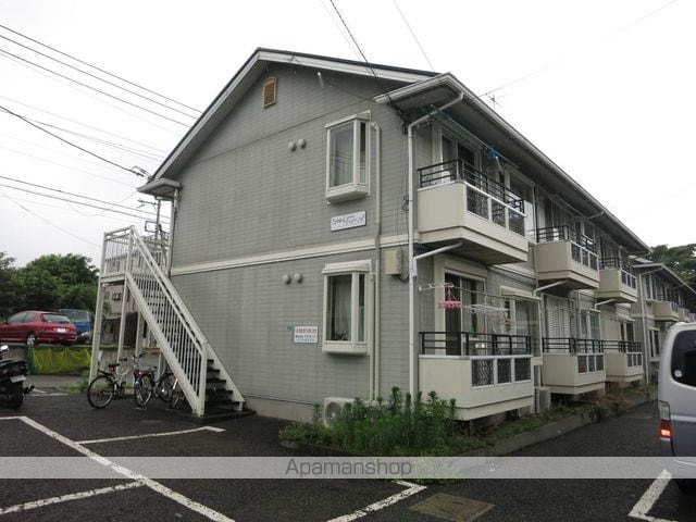 シャトレーひばりC棟の外観写真