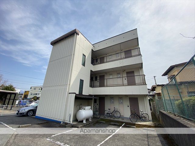 コーポ八木の外観写真