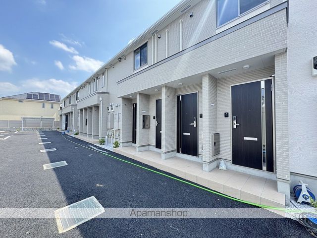 グランプラム本町の玄関写真