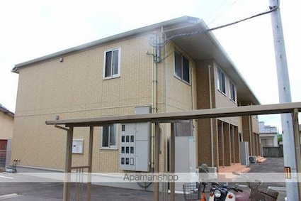 メゾン　シンシア[3LDK/65.87m2]の外観2