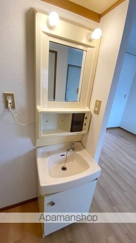 後神ハイライズC棟の内装写真