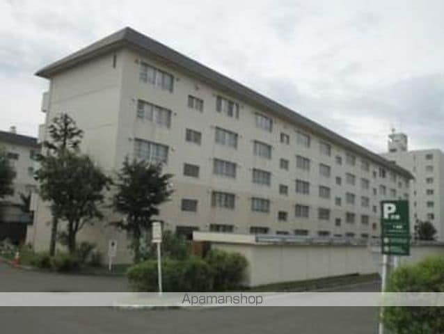 札幌西月寒団地1号棟の外観写真