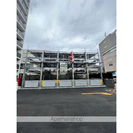 ＧＲＡＮＤＵＫＥ高辻[2LDK/63.86m2]の駐車場