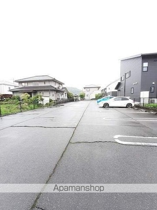 サニー　ヴィオラ[1DK/40.57m2]の駐車場4