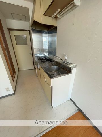 前田ビレッジIの内装写真