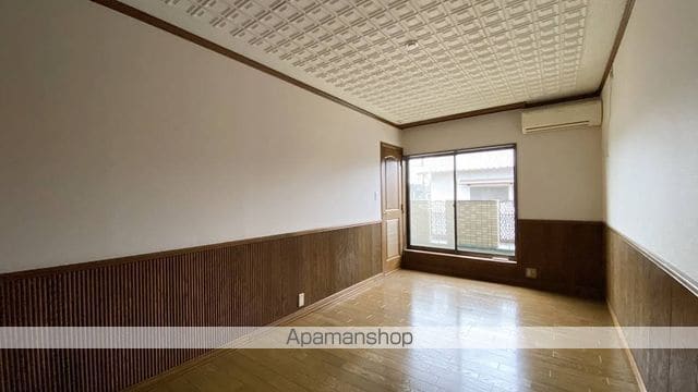 岡山市南区 2階建 築46年の内装写真