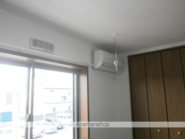 detached 東京都昭島市東町５丁目10-10

地図を見る