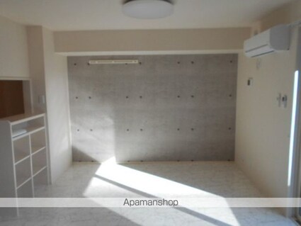 ロード８８　ミヨシ[1LDK/46.75m2]のリビング・居間