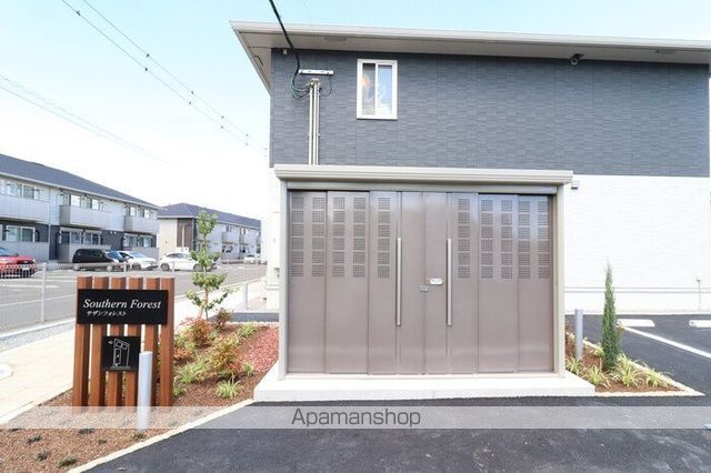 サザンフォレスト A棟の玄関写真
