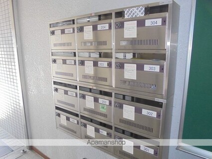 マンション元町[3LDK/69.3m2]の共用部4