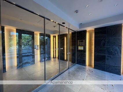 ミルーナヒルズ柏[1LDK/40.77m2]のエントランス