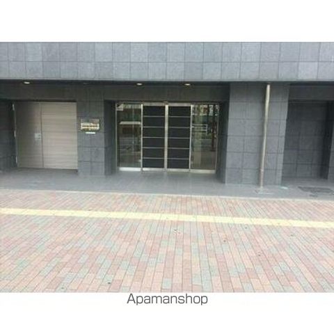 リバーレ月島の玄関写真
