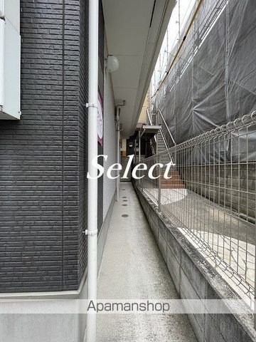 スプリングス横浜吉野町の玄関写真