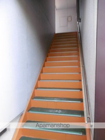 自由ヶ丘ハイツの外観写真