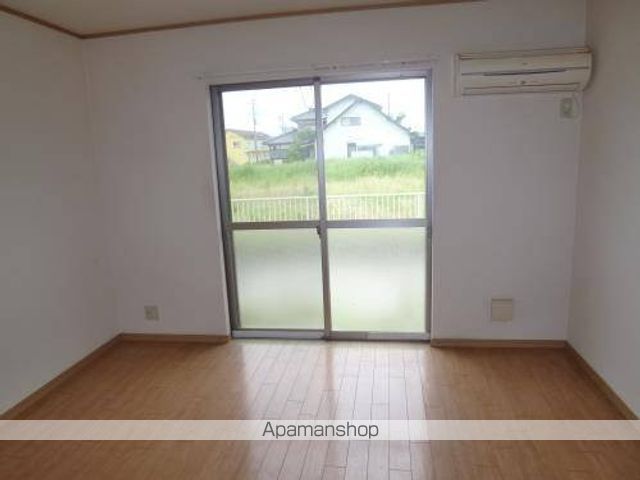 apartment 茨城県鹿嶋市平井東３丁目1-14
地図を見る