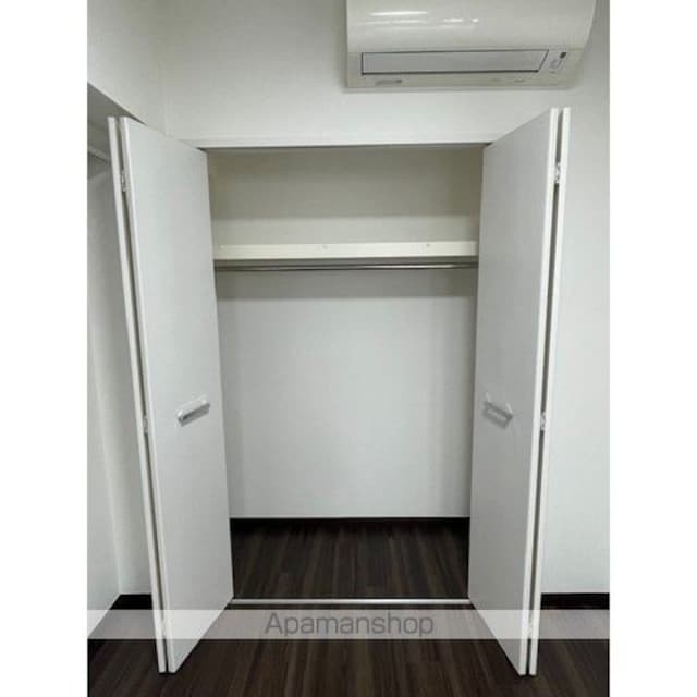 コンフォリア二番町[1LDK/50.32m2]の収納