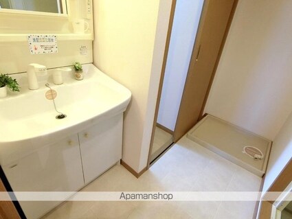 グランウィング[2LDK/61.42m2]の洗面所