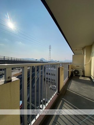 グローバル高松[2LDK/54m2]のバルコニー